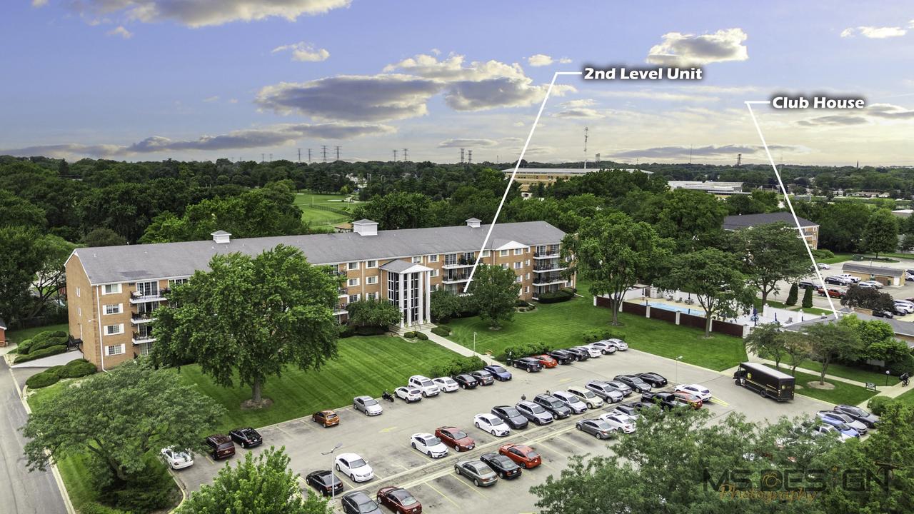 1060 N Farnsworth Ave. #1206, Aurora, IL 60505
