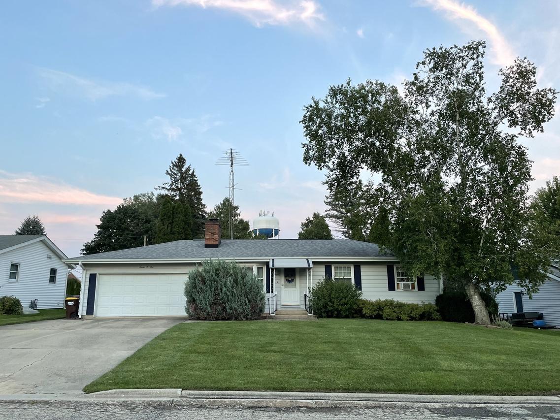 705 Obrien St., Harvard, IL 60033