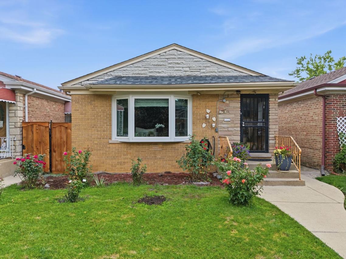 2503 N Menard Ave., Chicago, IL 60639