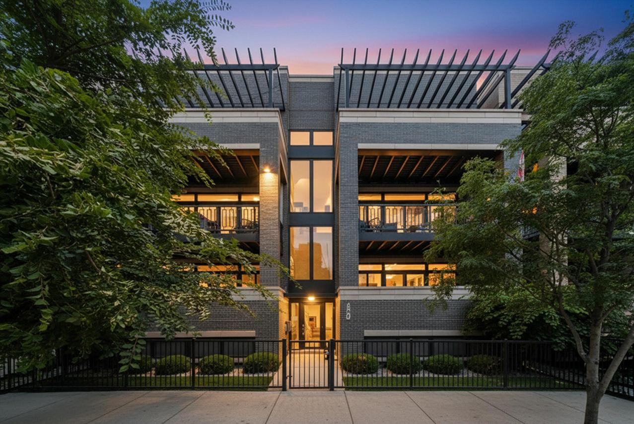 1366 W Walton St. #1E, Chicago, IL 60642
