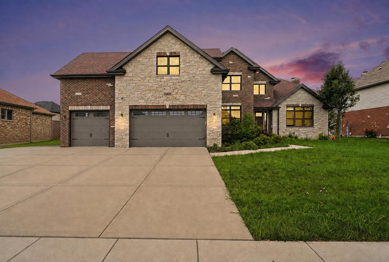 22620 Hunters Tr., Frankfort, IL 60423