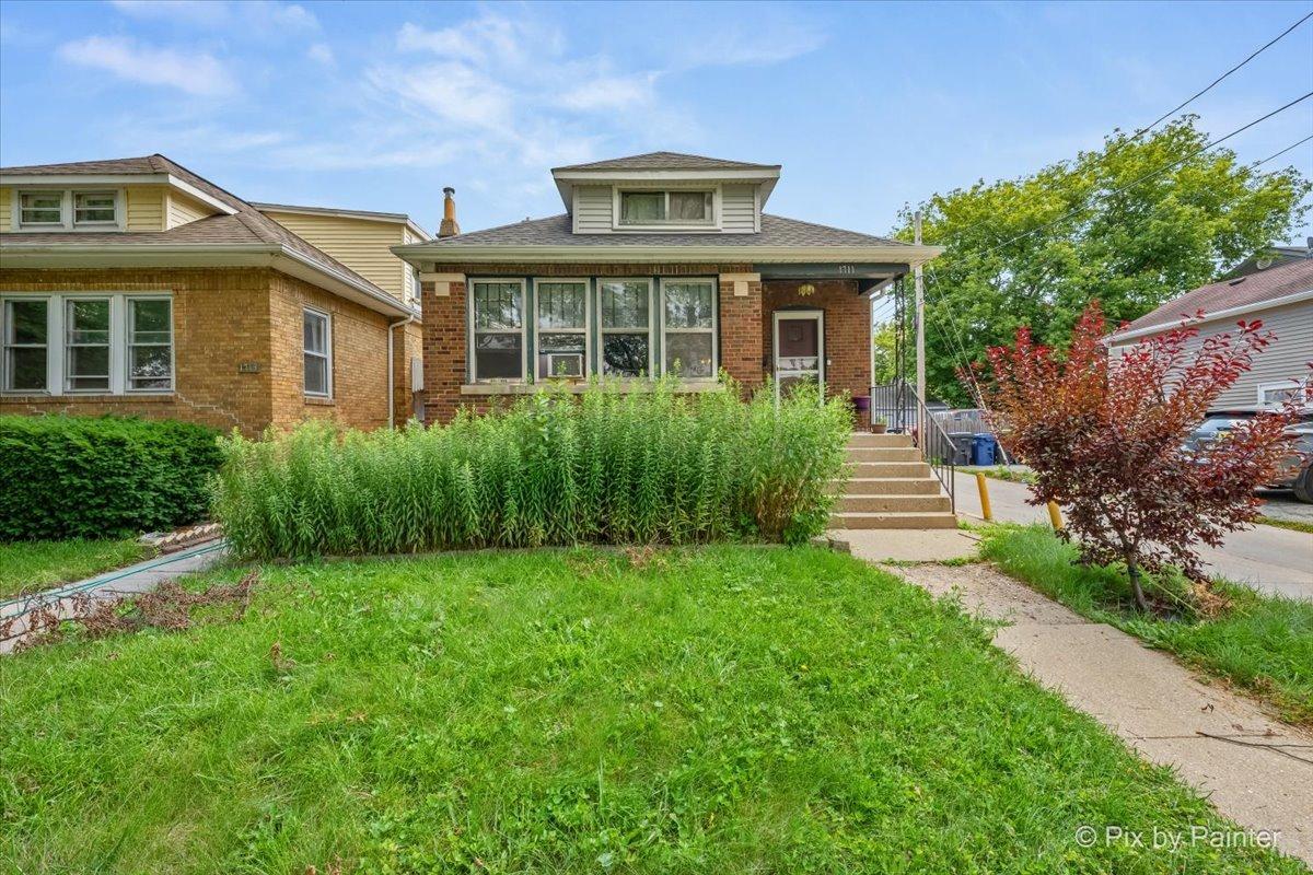 1711 Hartrey Ave., Evanston, IL 60201