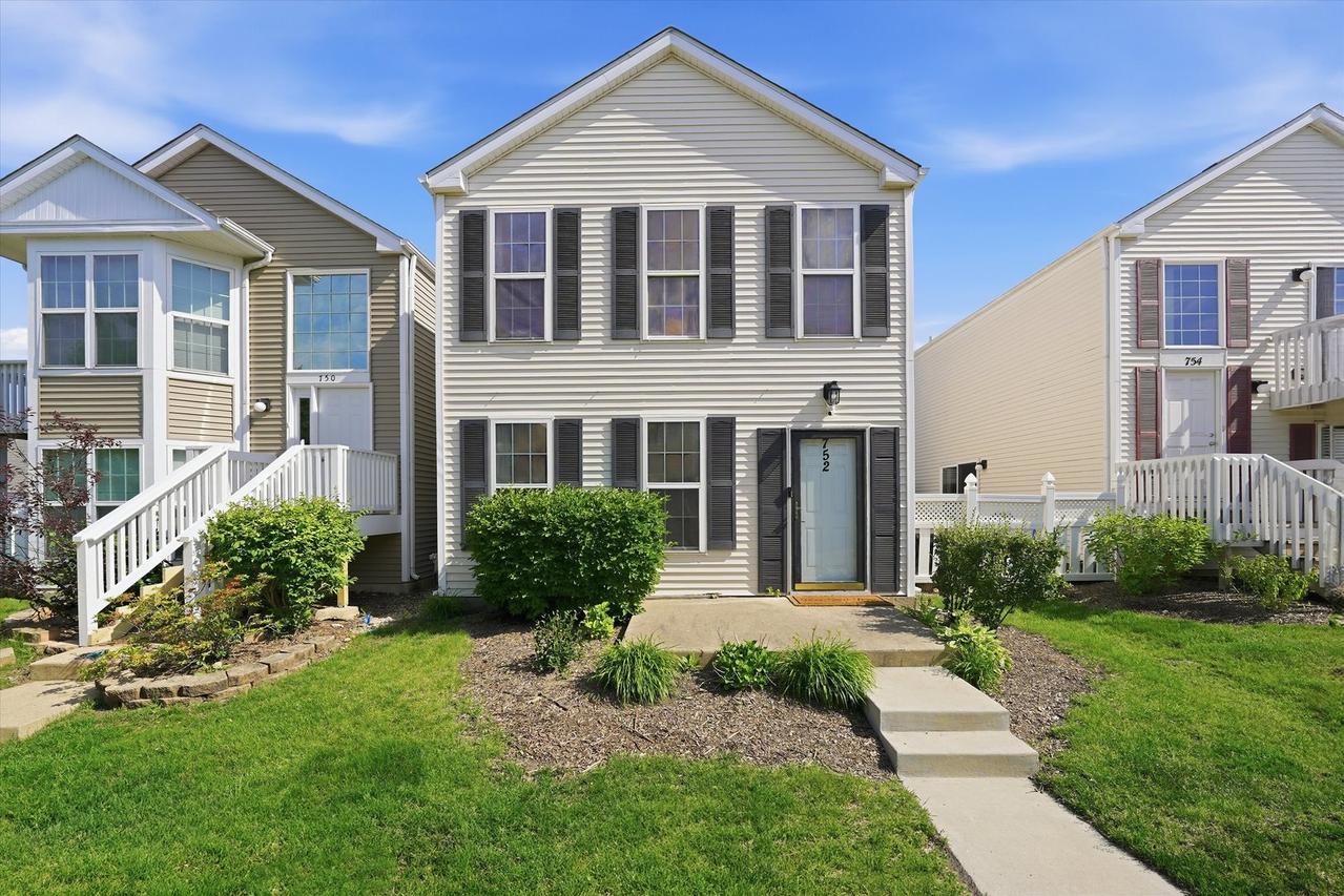 752 Four Seasons Blvd., Aurora, IL 60504
