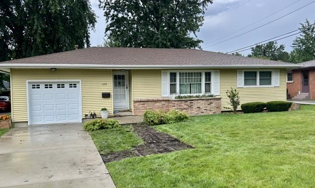 606 Stoddard Ct., Monticello, IL 61856
