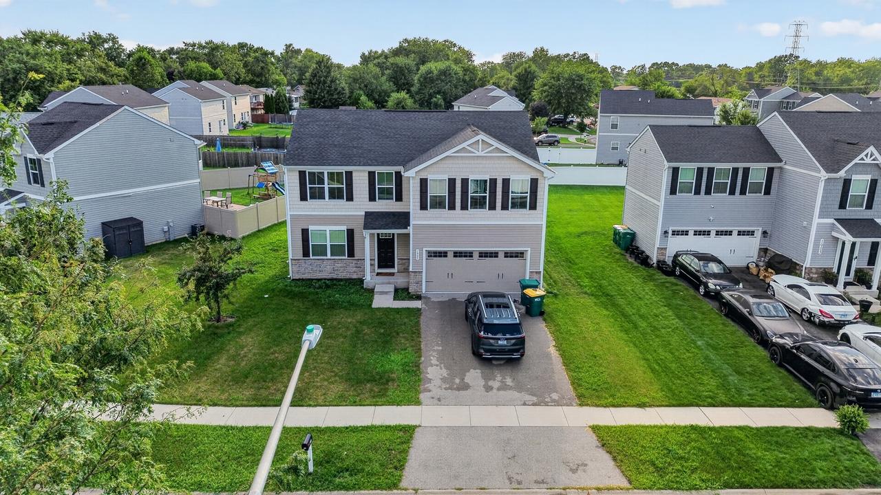1905 Carriage Ln., Joliet, IL 60433