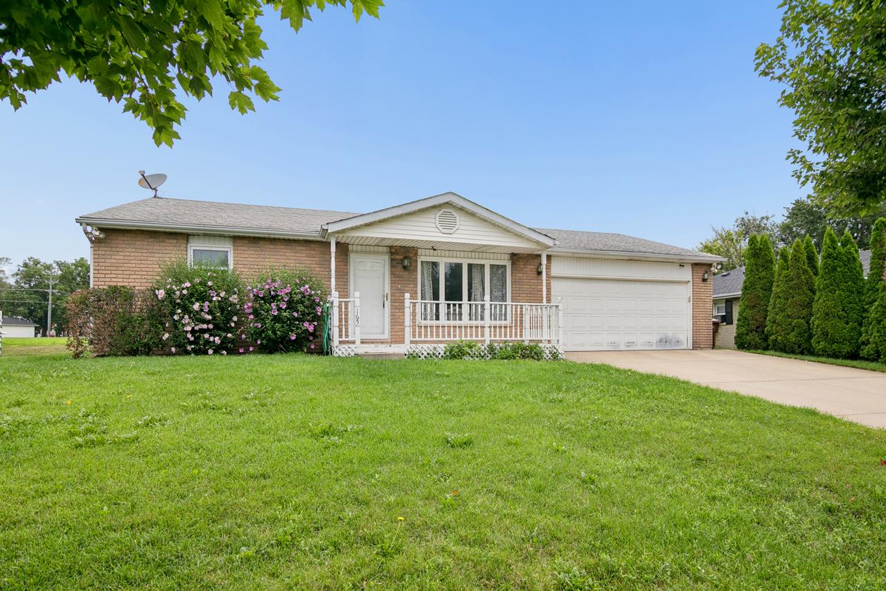 165 Keigher Dr., Manteno, IL 60950
