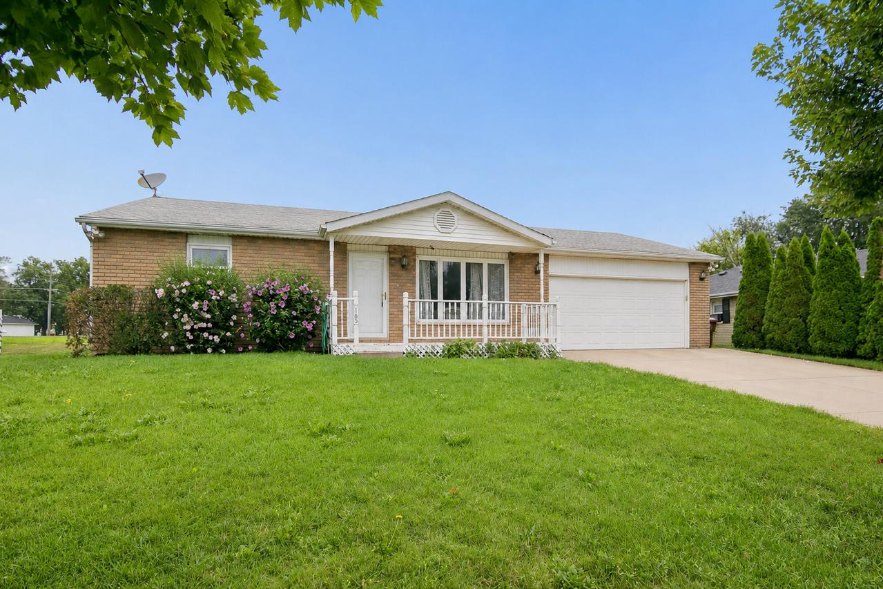 165 Keigher Dr., Manteno, IL 60950
