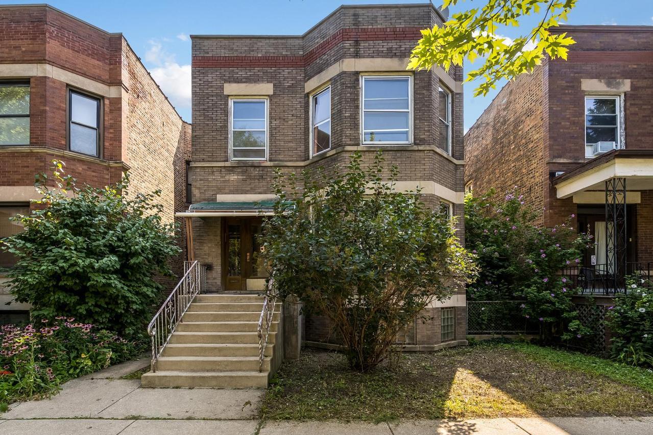 4505 N Artesian Ave., Chicago, IL 60625