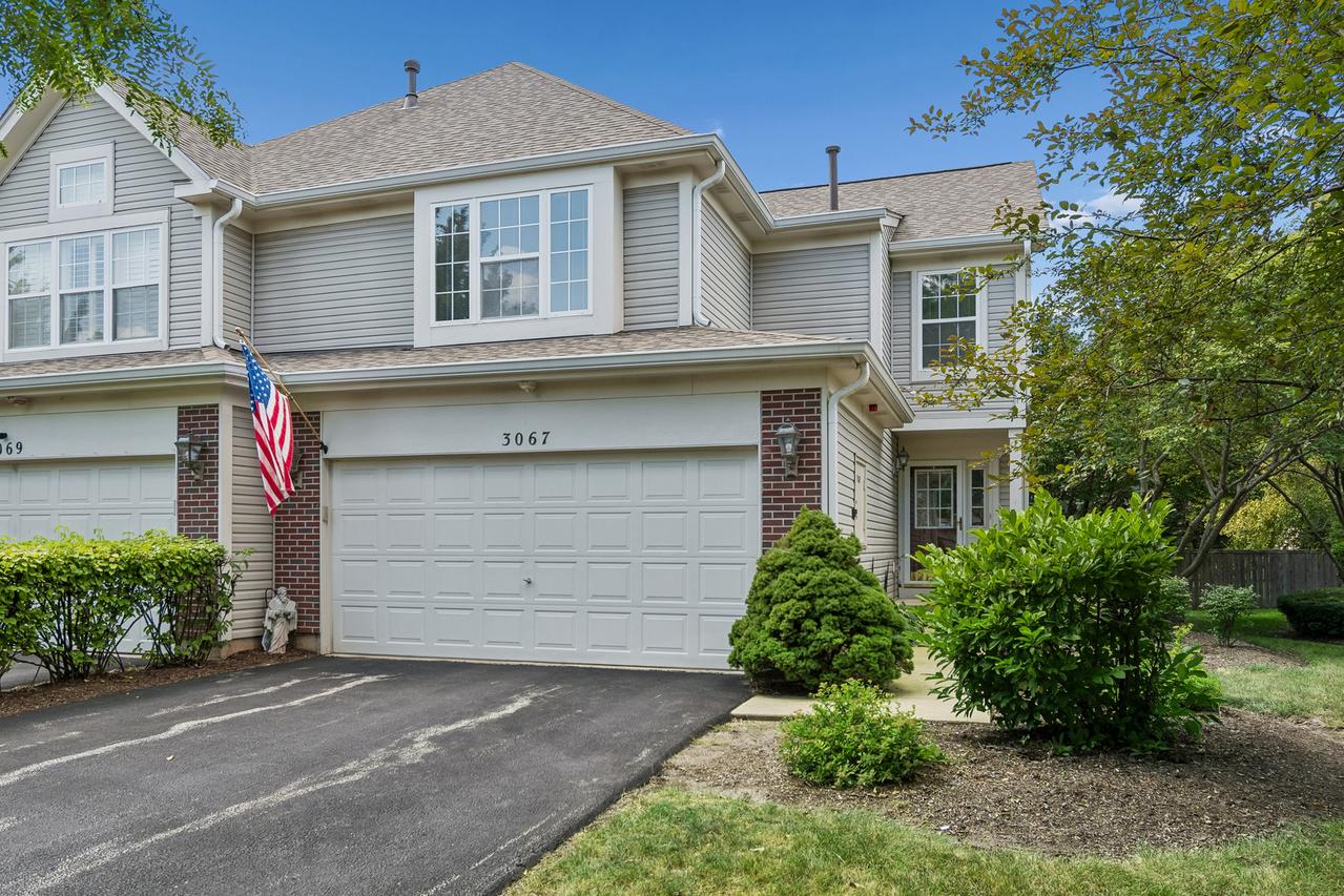 3067 Serenity Ln., Naperville, IL 60564