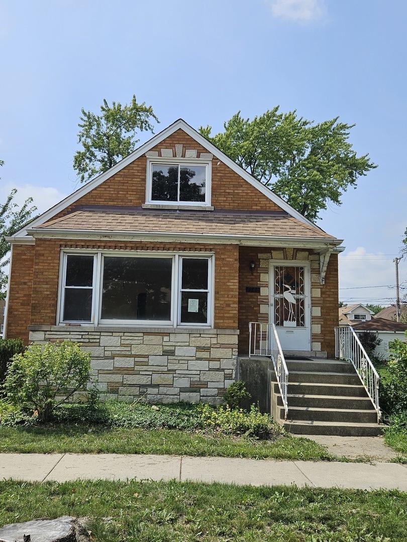 [Address Hidden by Seller], Berwyn, IL 60402