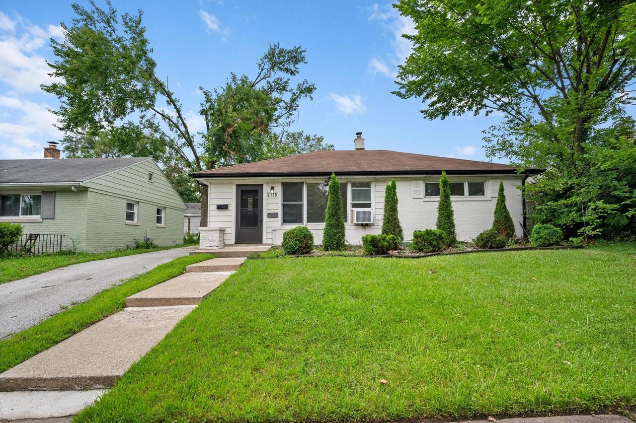 2115 W 175th St., Homewood, IL 60430