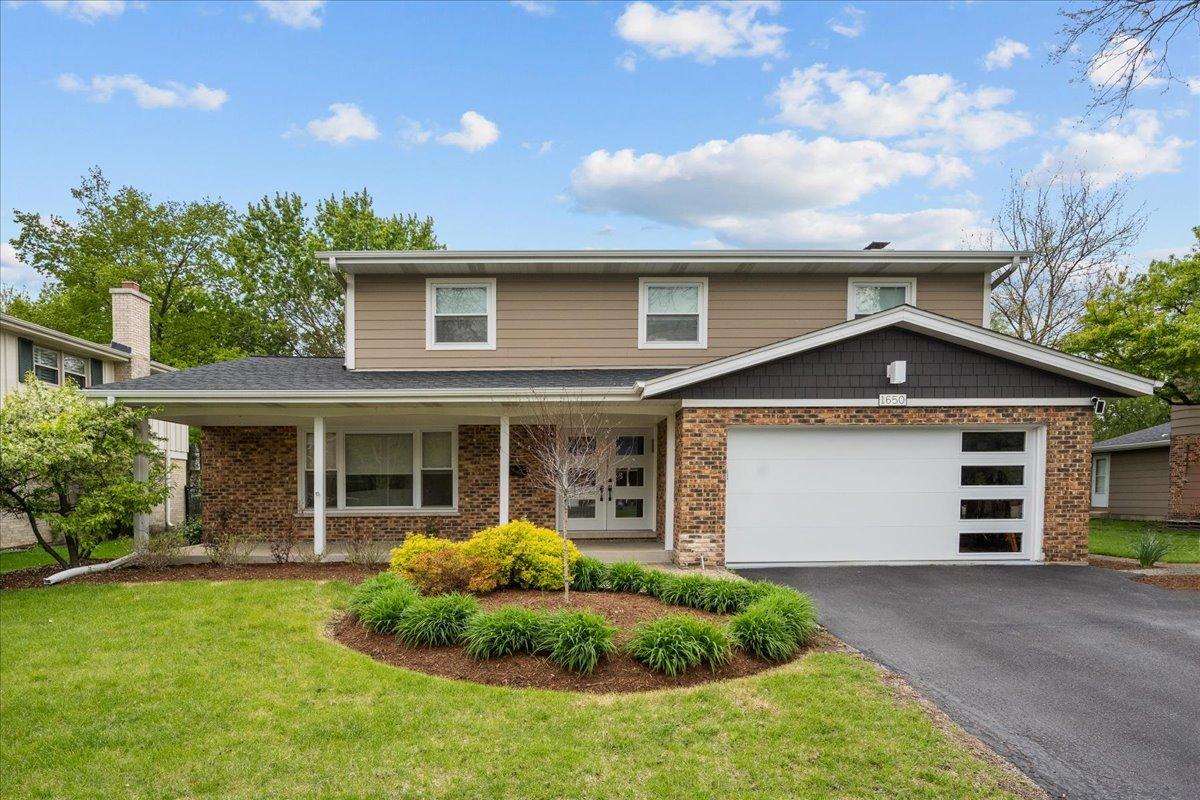 1650 Dartmouth Ln., Deerfield, IL 60015