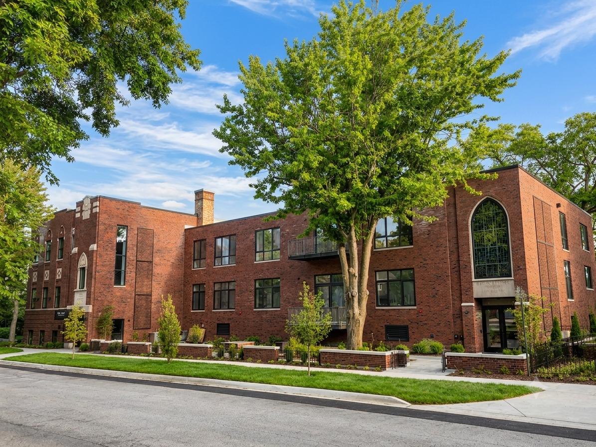 125 S Vine St. #1, Hinsdale, IL 60521