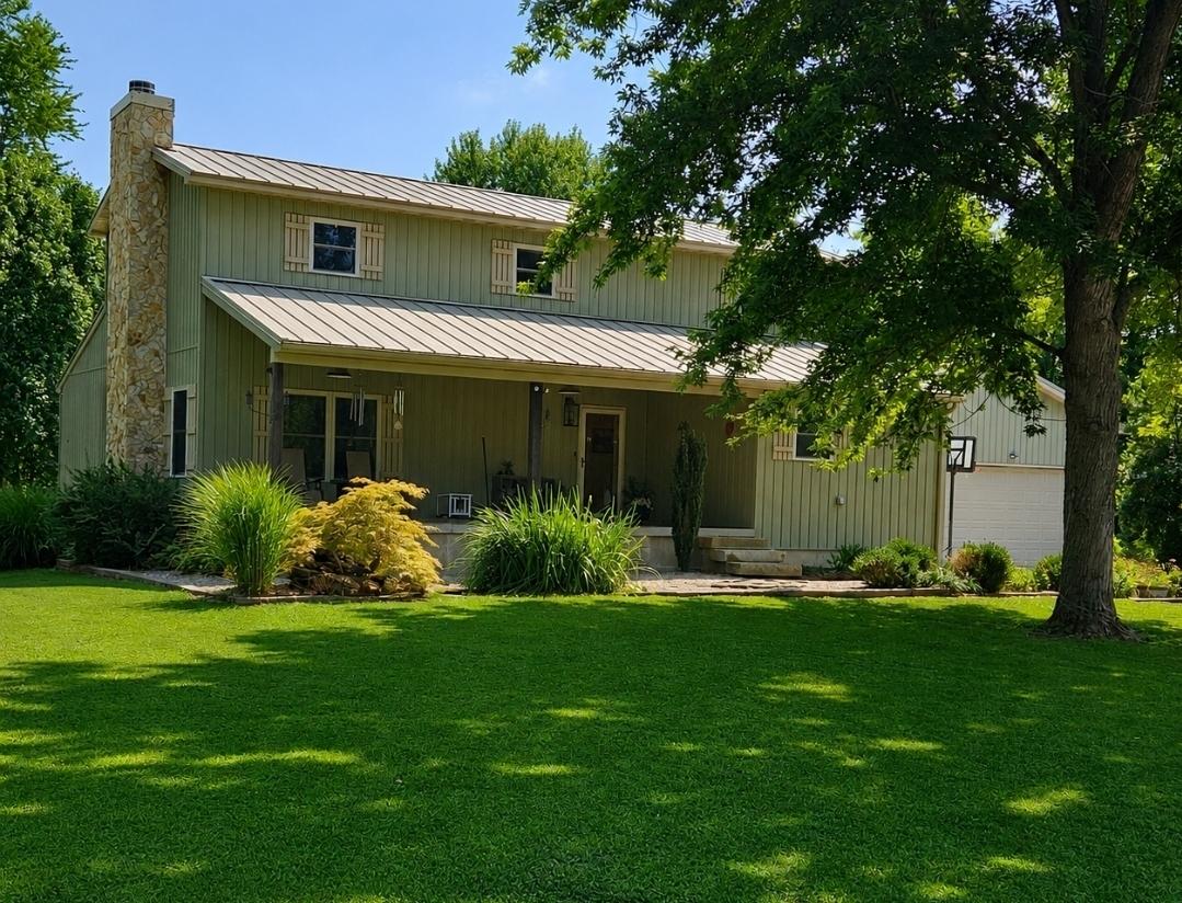 8622 N Cherryville Ln., Mt Vernon, IL 62864