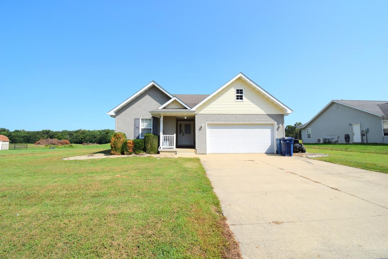 4304 Woodglen Ln., Mt Vernon, IL 62864