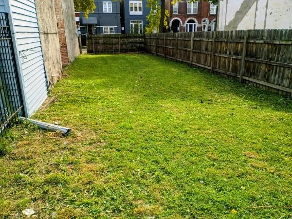 3514 W Walnut St., Chicago, IL 60624