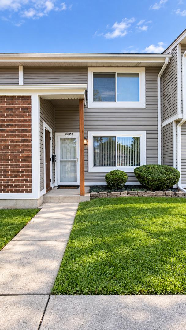 2223 Windsor Ln., Country Club Hills, IL 60478