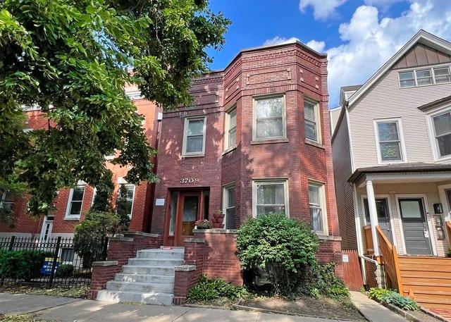 3709 N Bosworth Ave., Chicago, IL 60613