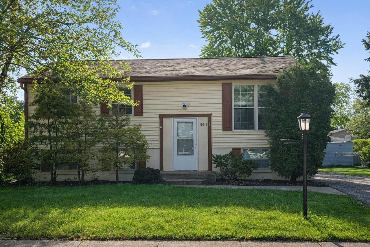 19613 Redwood Ln., Mokena, IL 60448