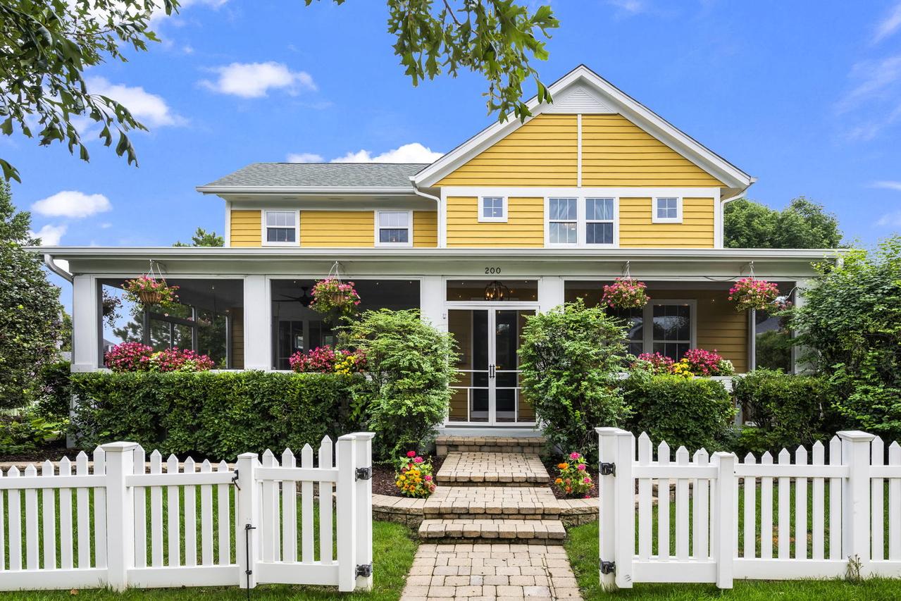 200 Ranney Ave., Vernon Hills, IL 60061