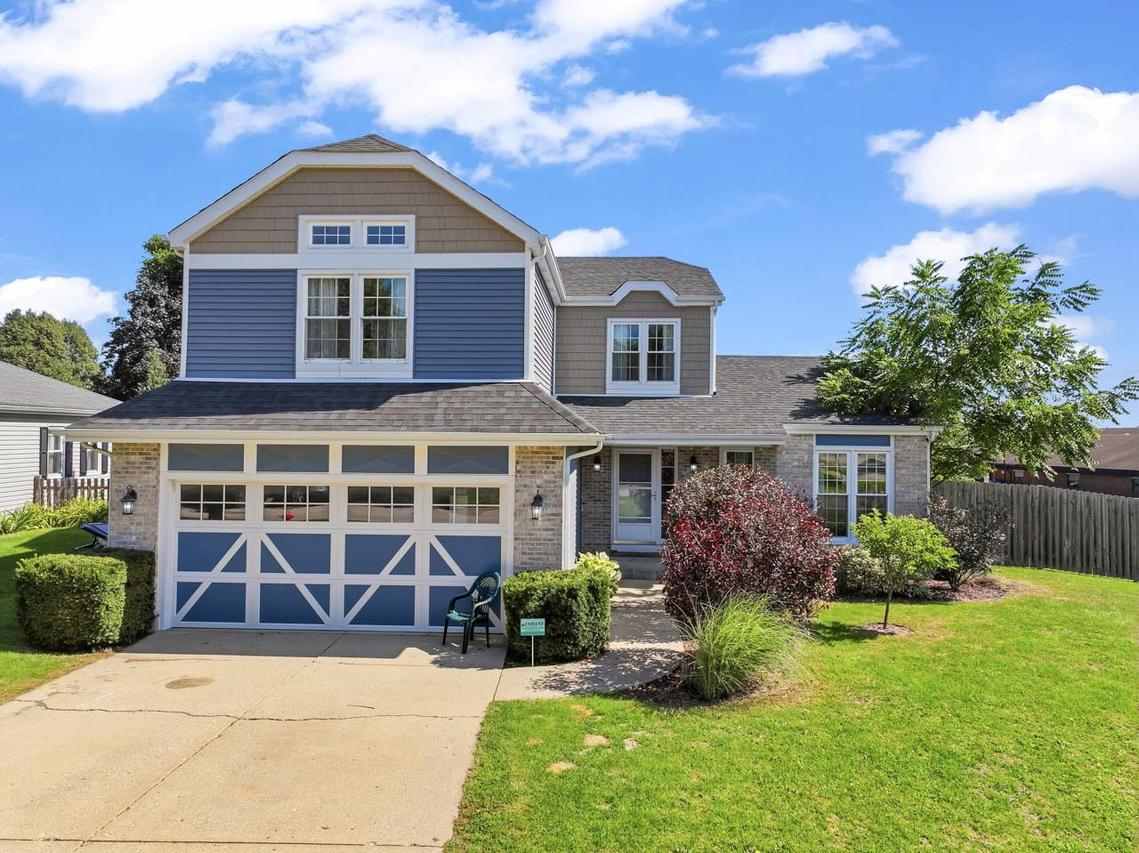 5004 Glenbrook Tr., Mchenry, IL 60050