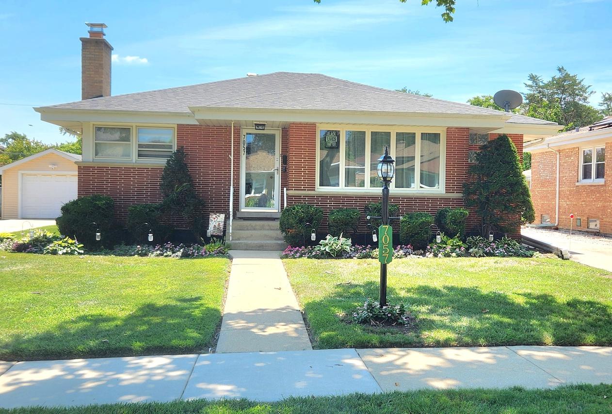 7057 W Madison St., Niles, IL 60714