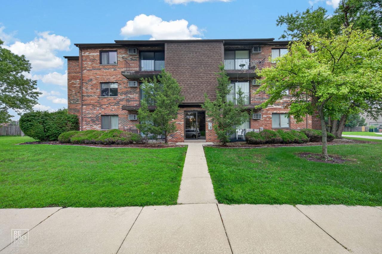 7305 Tiffany Dr. #3A, Orland Park, IL 60462