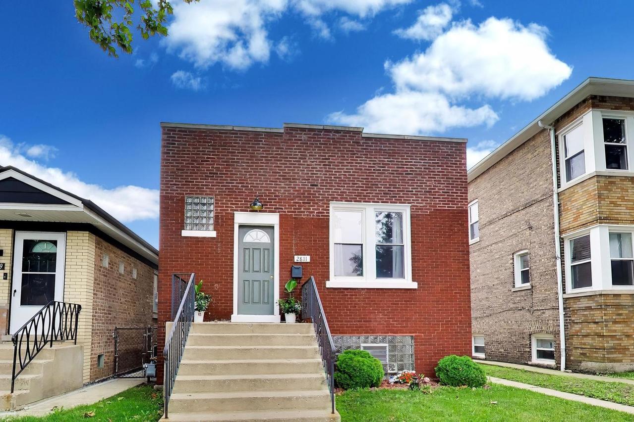 2811 Ridgeland Ave., Berwyn, IL 60402