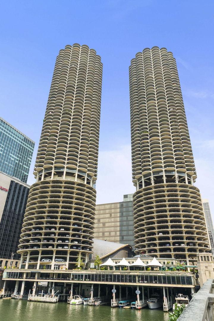 300 N State St. #2534, Chicago, IL 60654