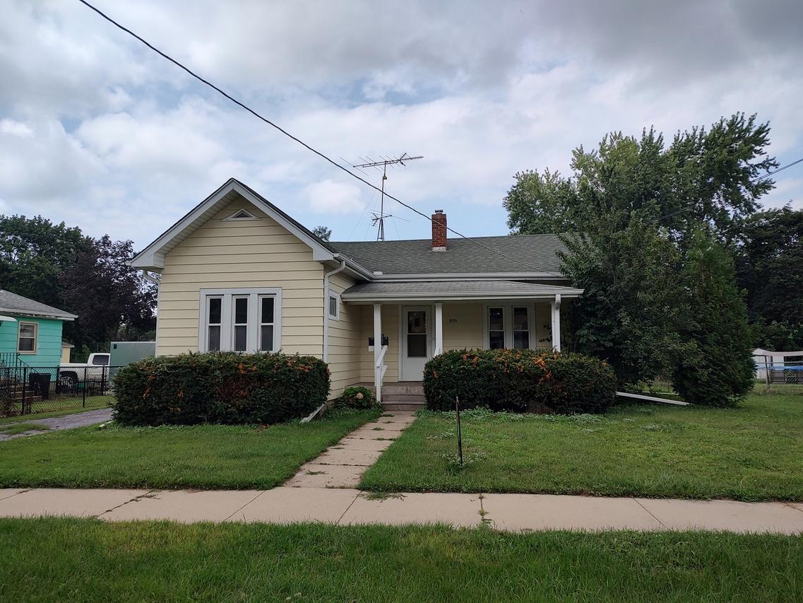 606 E Perry St., Belvidere, IL 61008