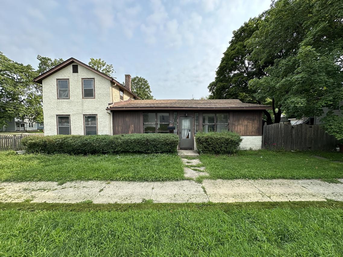 404 E 9th St., Lockport, IL 60441