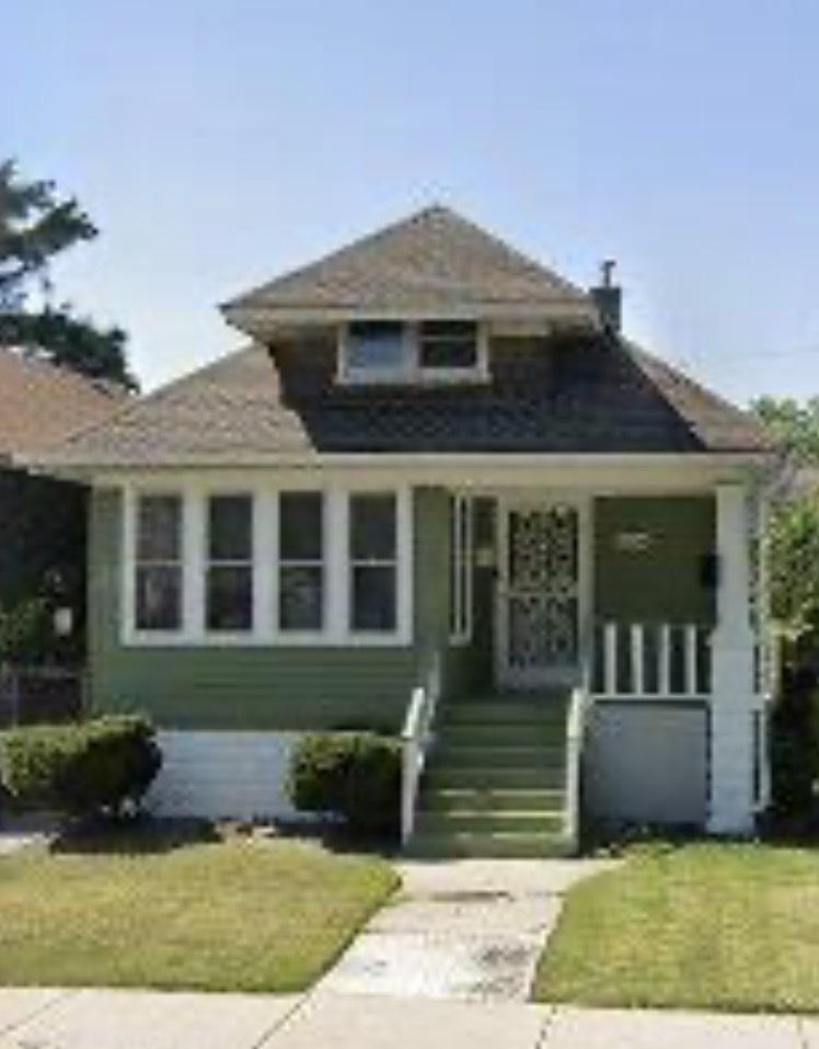 10216 S Perry Ave., Chicago, IL 60628