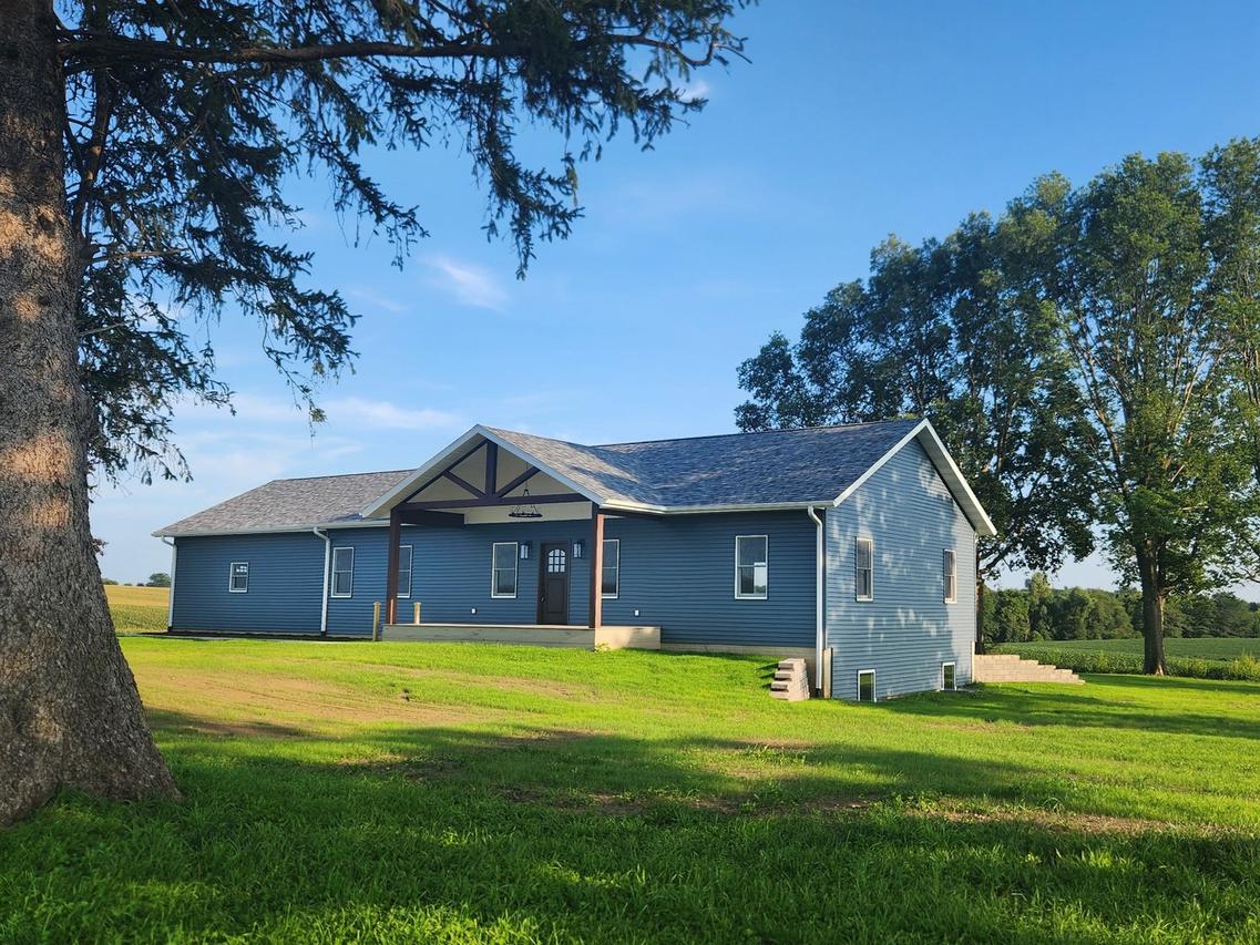 16797 W Barclay Rd., Polo, IL 61064