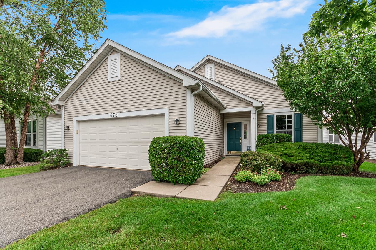 676 S Wellston Ln., Romeoville, IL 60446