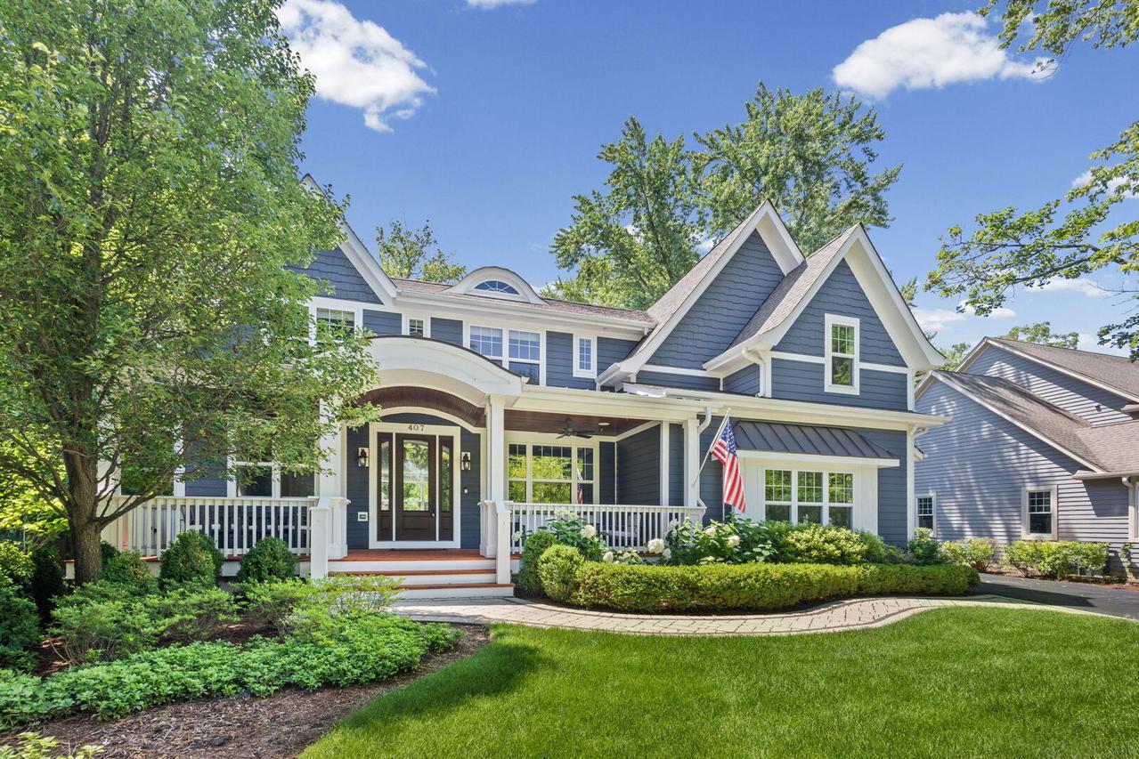 407 Lake St., Libertyville, IL 60048