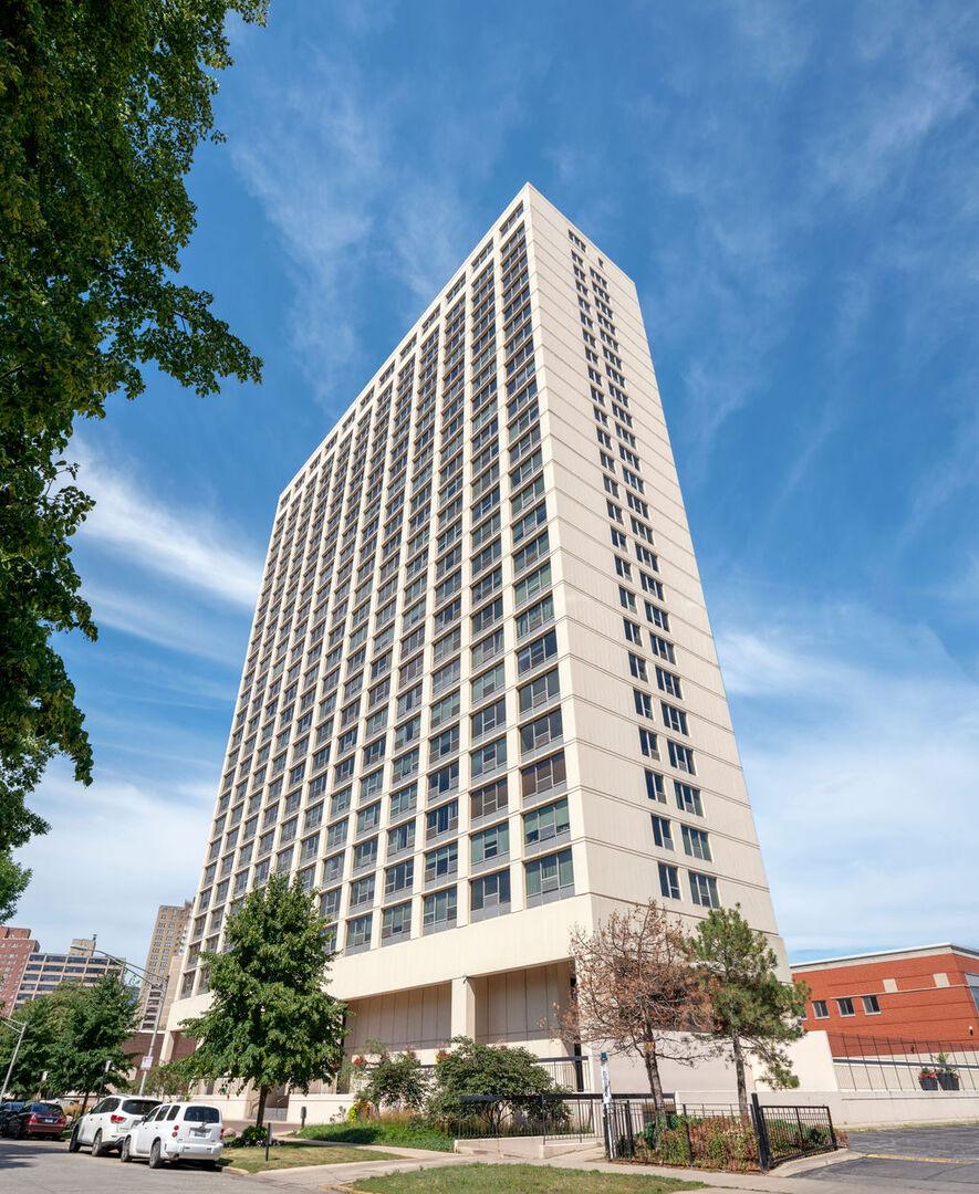 5201 S Cornell Ave. #22A-B, Chicago, IL 60615