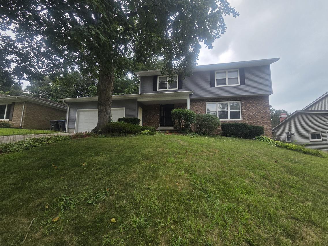 532 14th Ave., Milan, IL 61264