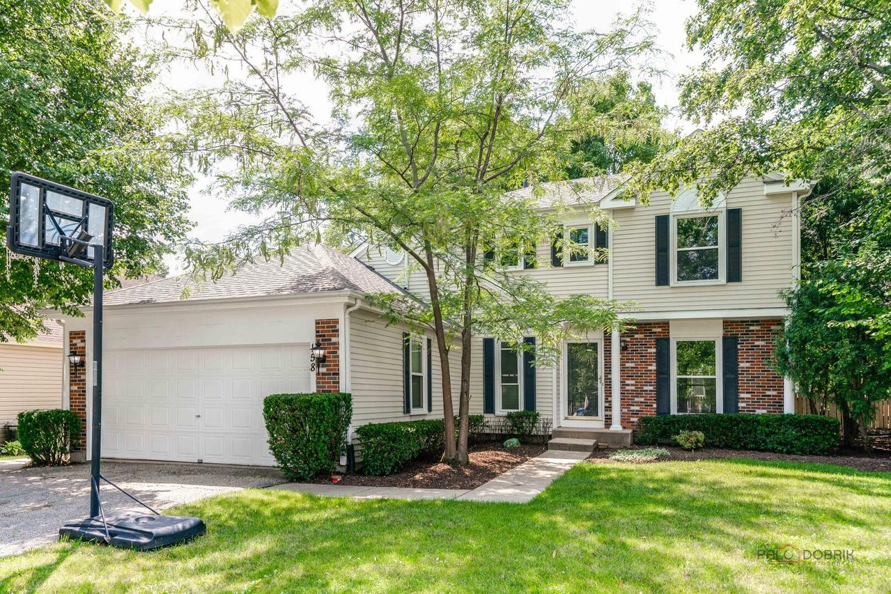 158 N Royal Oak Dr., Vernon Hills, IL 60061