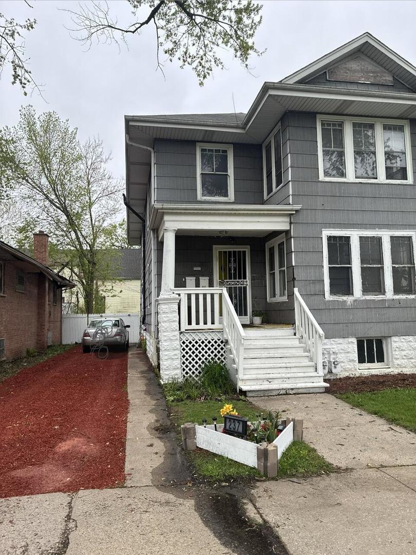 237 W 114th St., Chicago, IL 60628