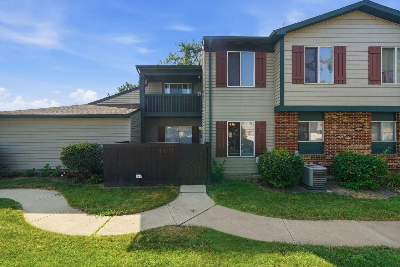 46D Fernwood Dr., Bolingbrook, IL 60440