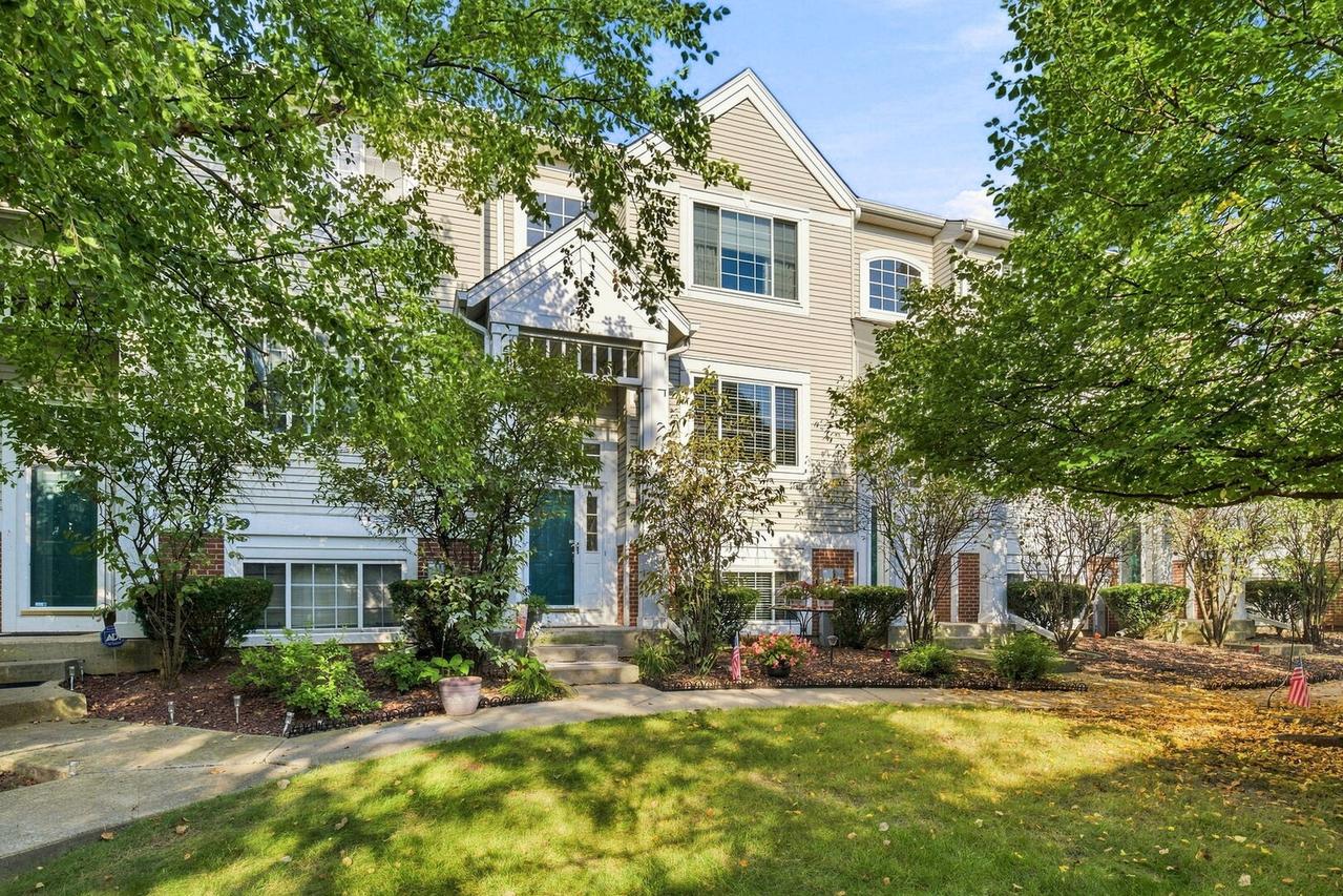 3457 Ravinia Cir., Aurora, IL 60504