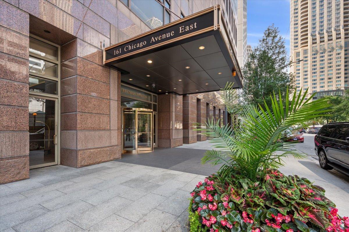 161 E Chicago Ave. #39E, Chicago, IL 60611