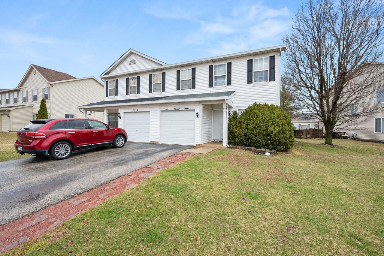2812 Rebecca Ct., Montgomery, IL 60538