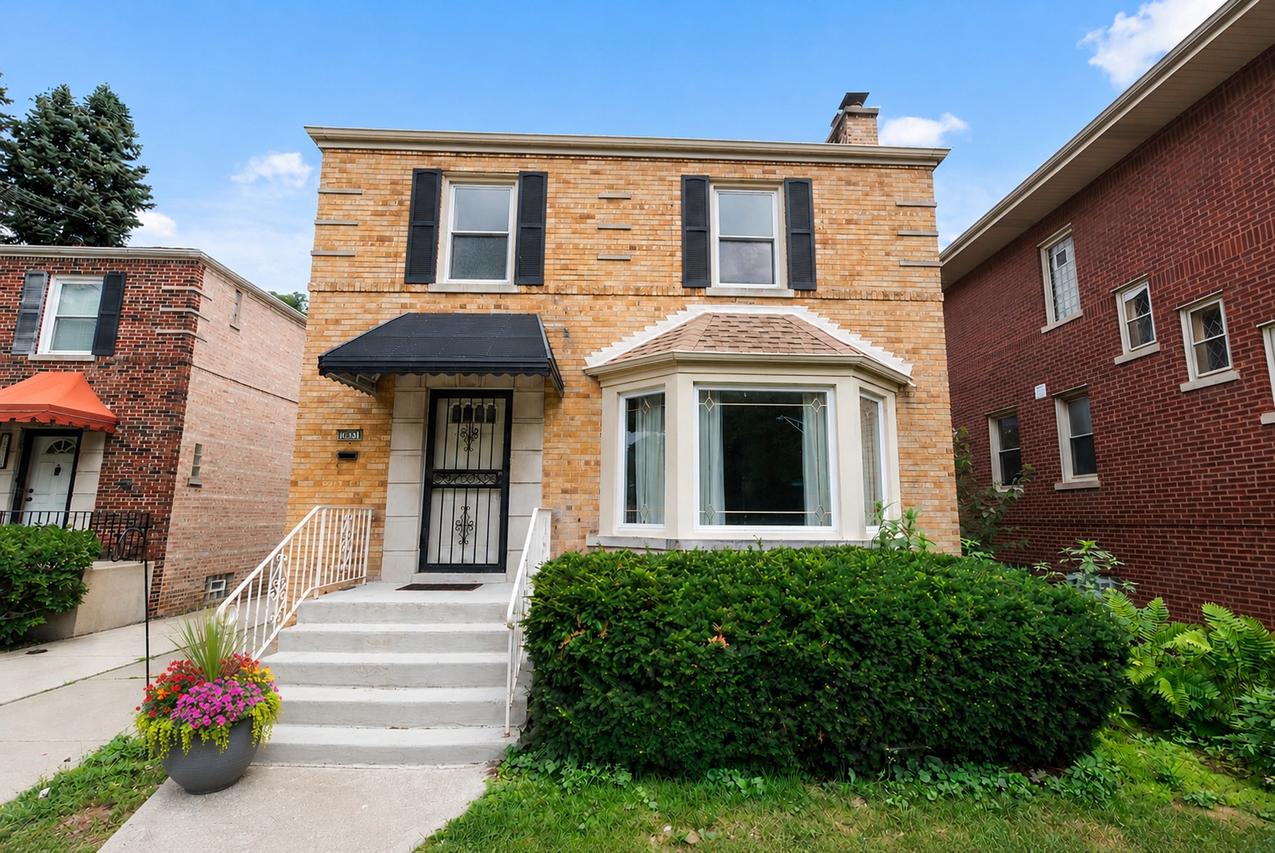 10831 S Longwood Dr., Chicago, IL 60643