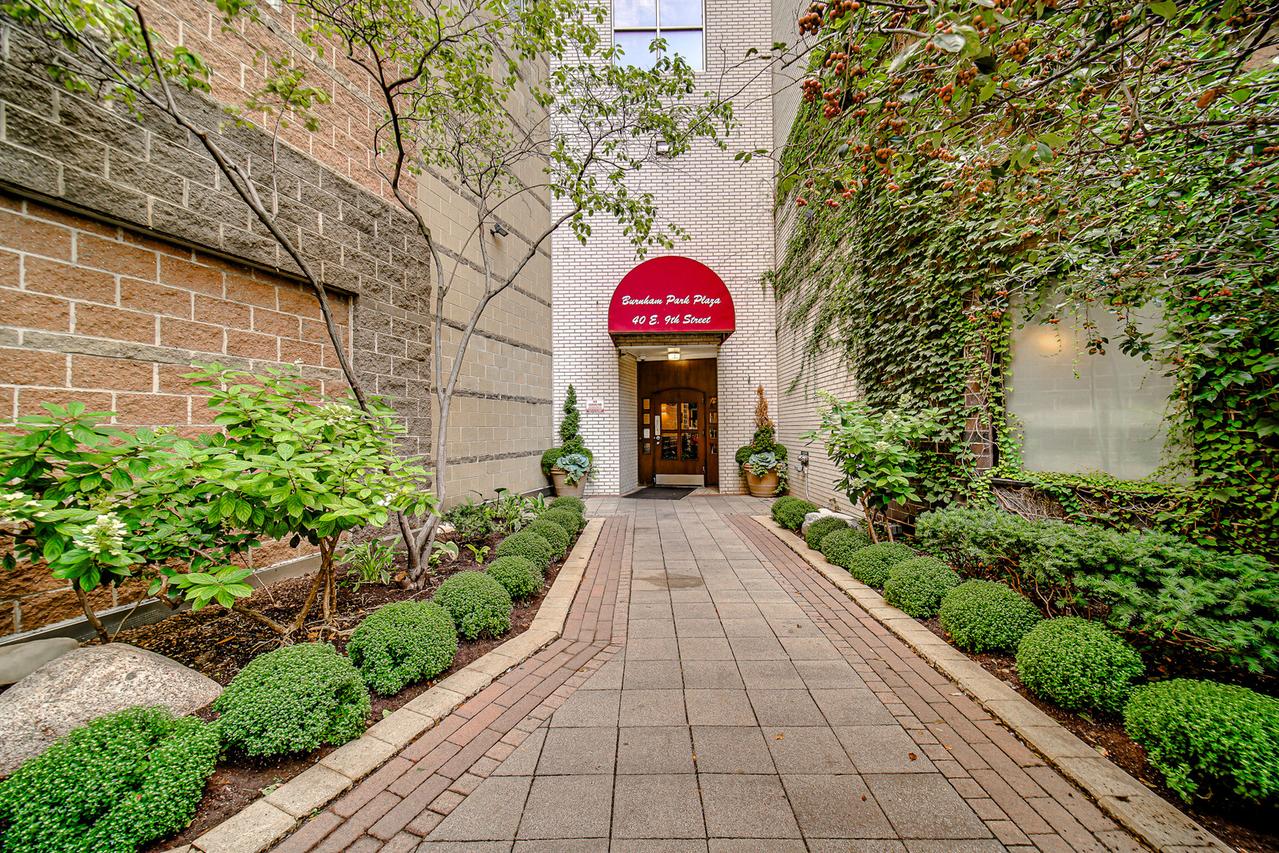 40 E 9th St. #1809, Chicago, IL 60605