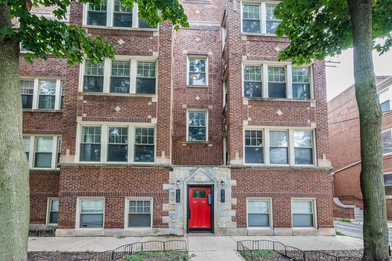 6139 N Paulina St. #1, Chicago, IL 60660