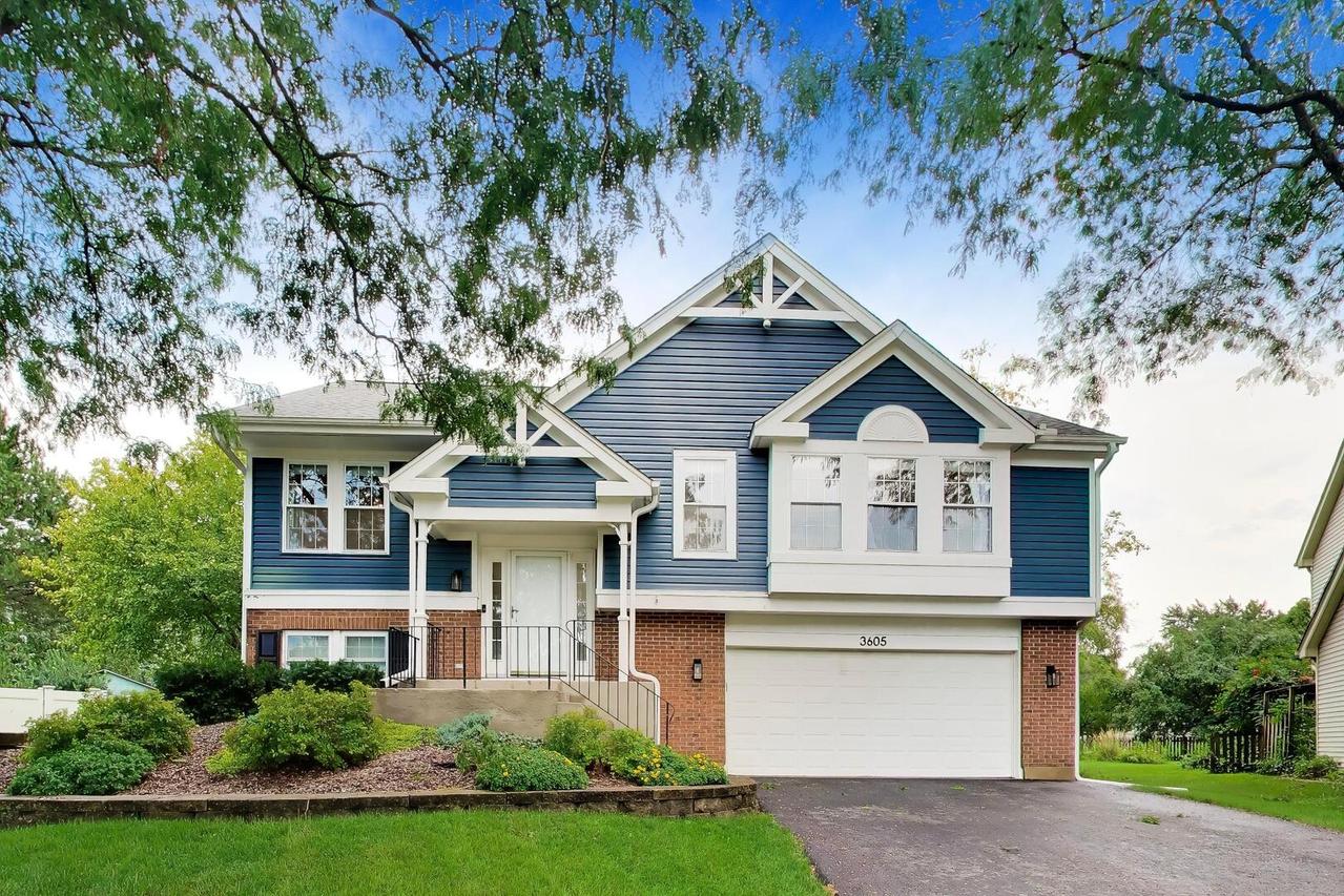 3605 Princeton Ave., Aurora, IL 60504