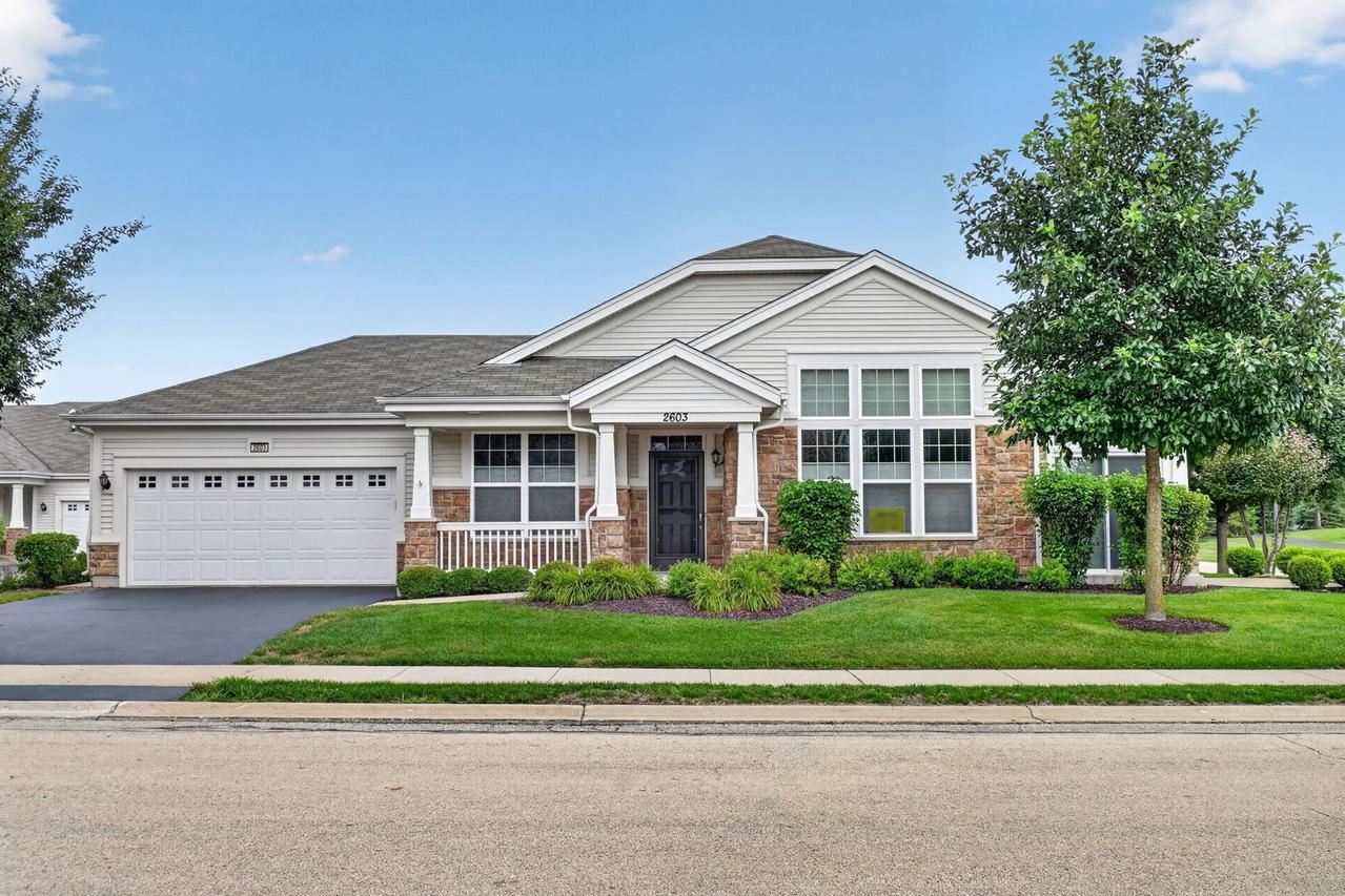 2603 Avondale Cir., Naperville, IL 60564