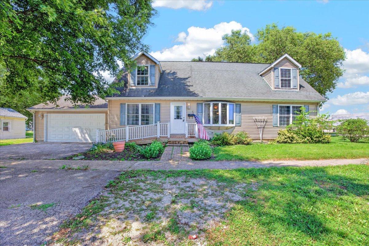 419 Center St., Mazon, IL 60444