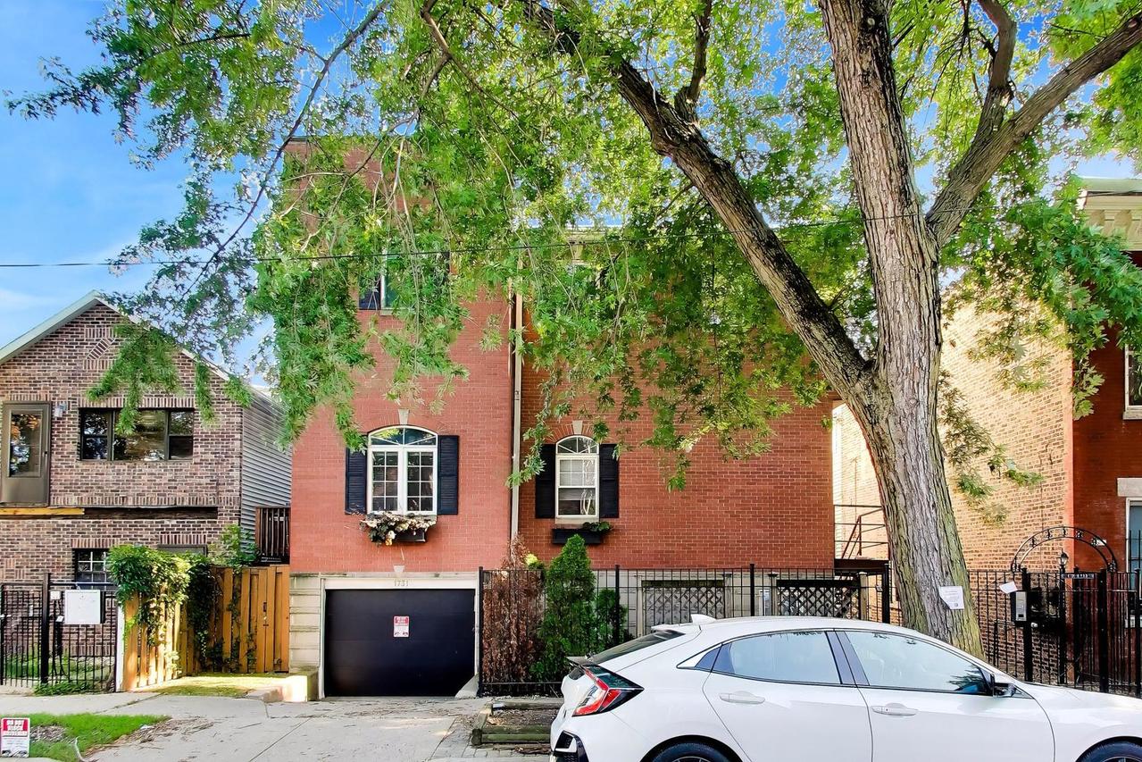 1733 W Crystal St. #B, Chicago, IL 60622